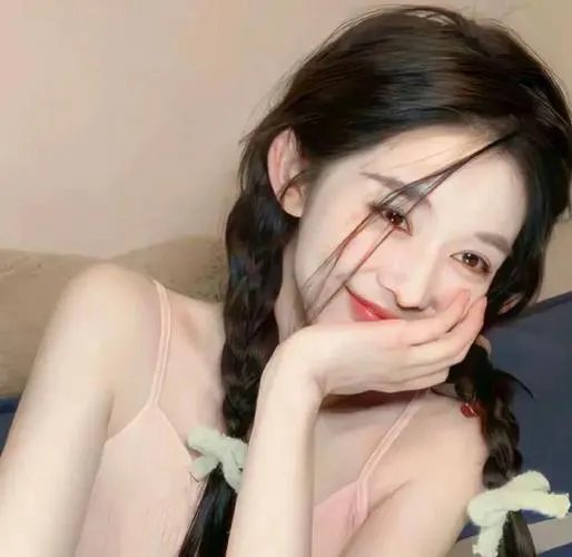 通灵少女 第二季海报